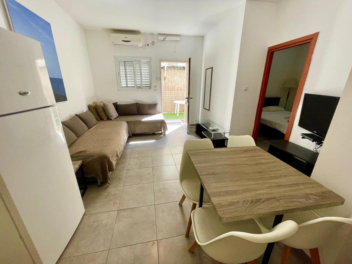 Miraks Harav Kuk Apartman Tel-Aviv Kültér fotó