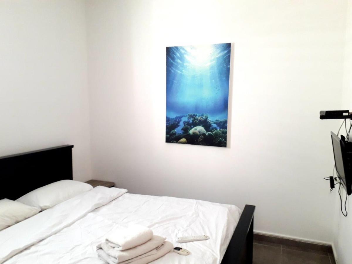 Miraks Harav Kuk Apartman Tel-Aviv Kültér fotó