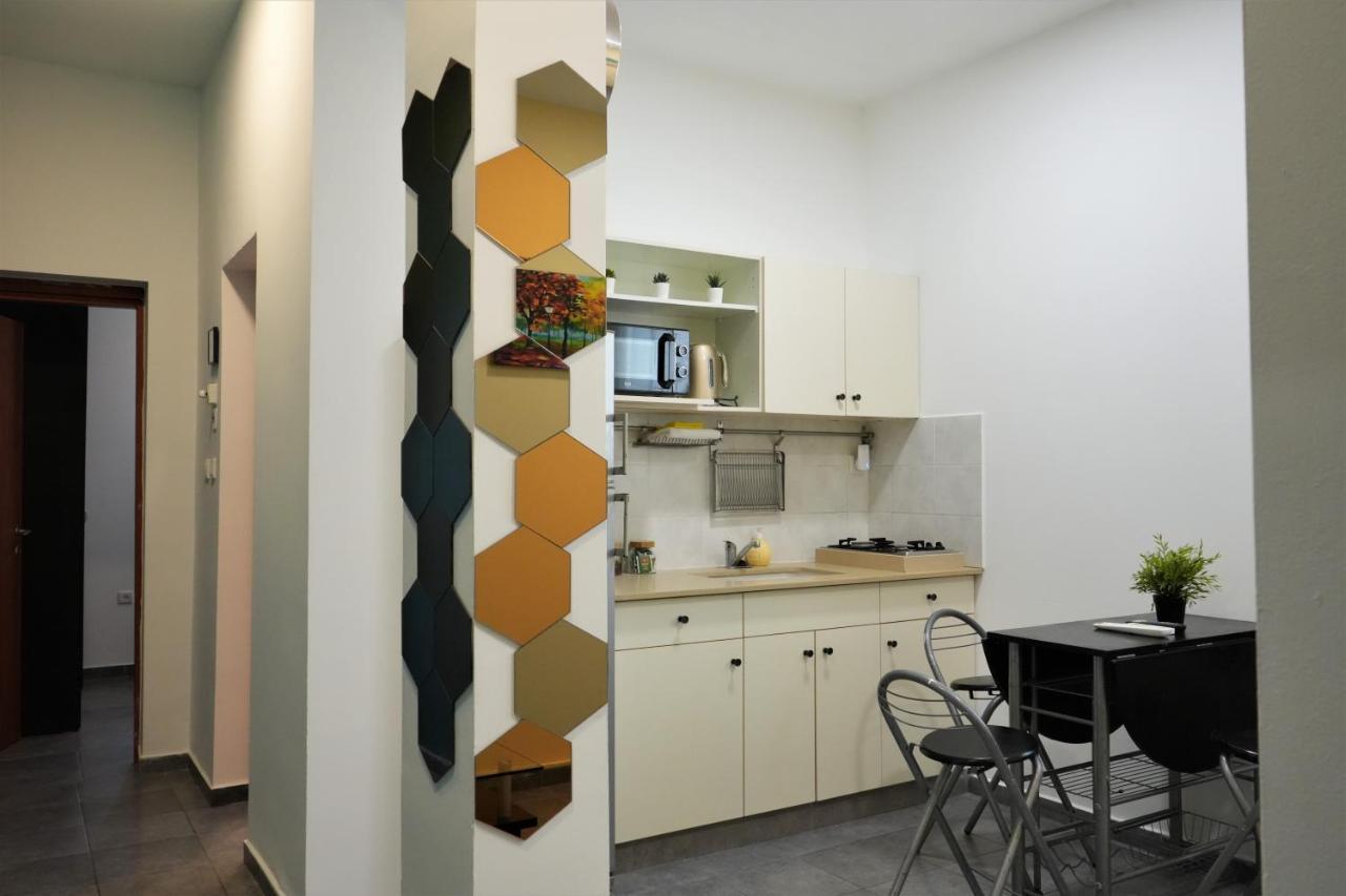 Miraks Harav Kuk Apartman Tel-Aviv Kültér fotó
