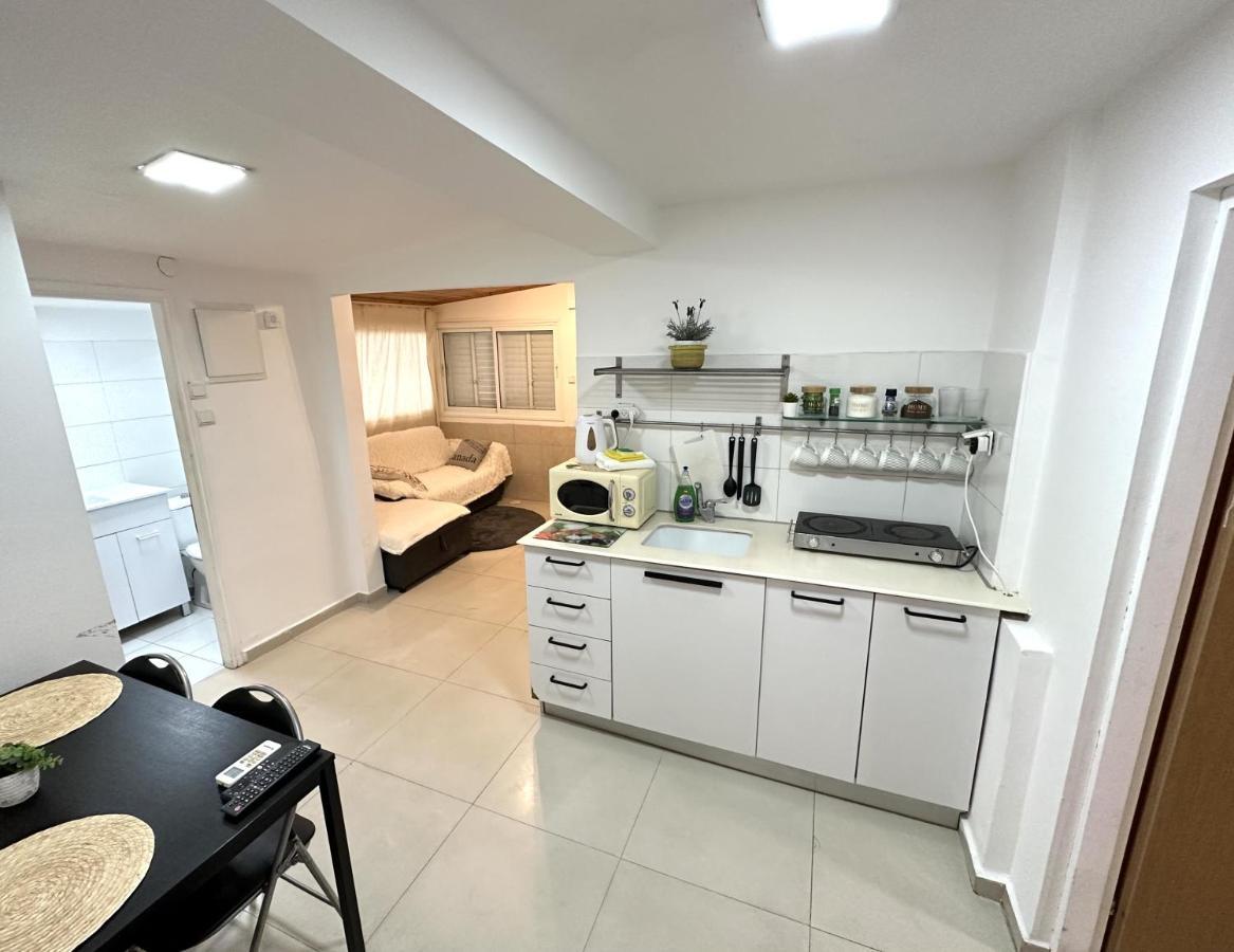 Miraks Harav Kuk Apartman Tel-Aviv Kültér fotó