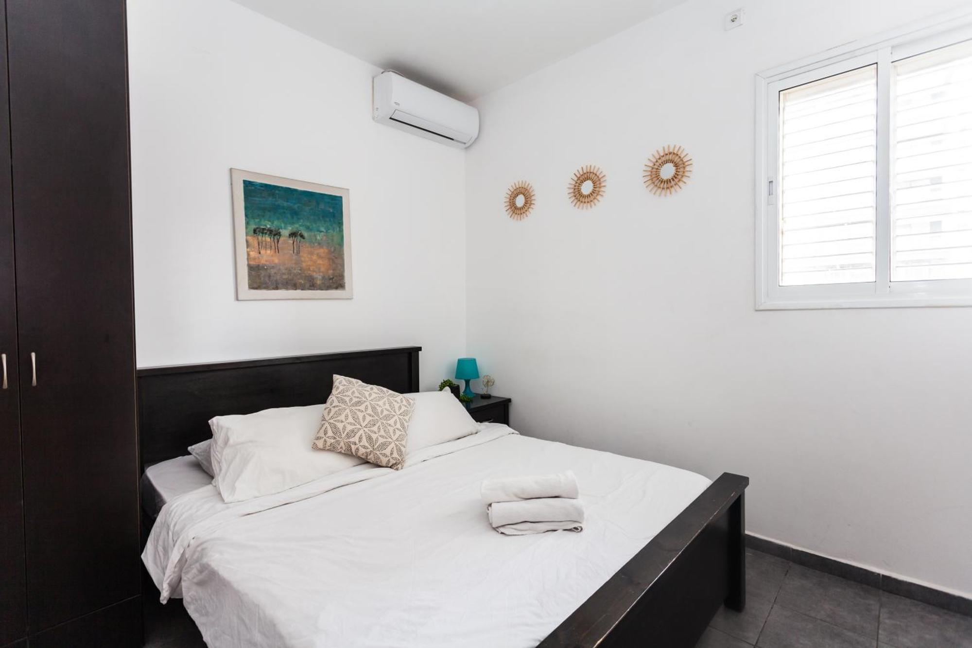 Miraks Harav Kuk Apartman Tel-Aviv Kültér fotó