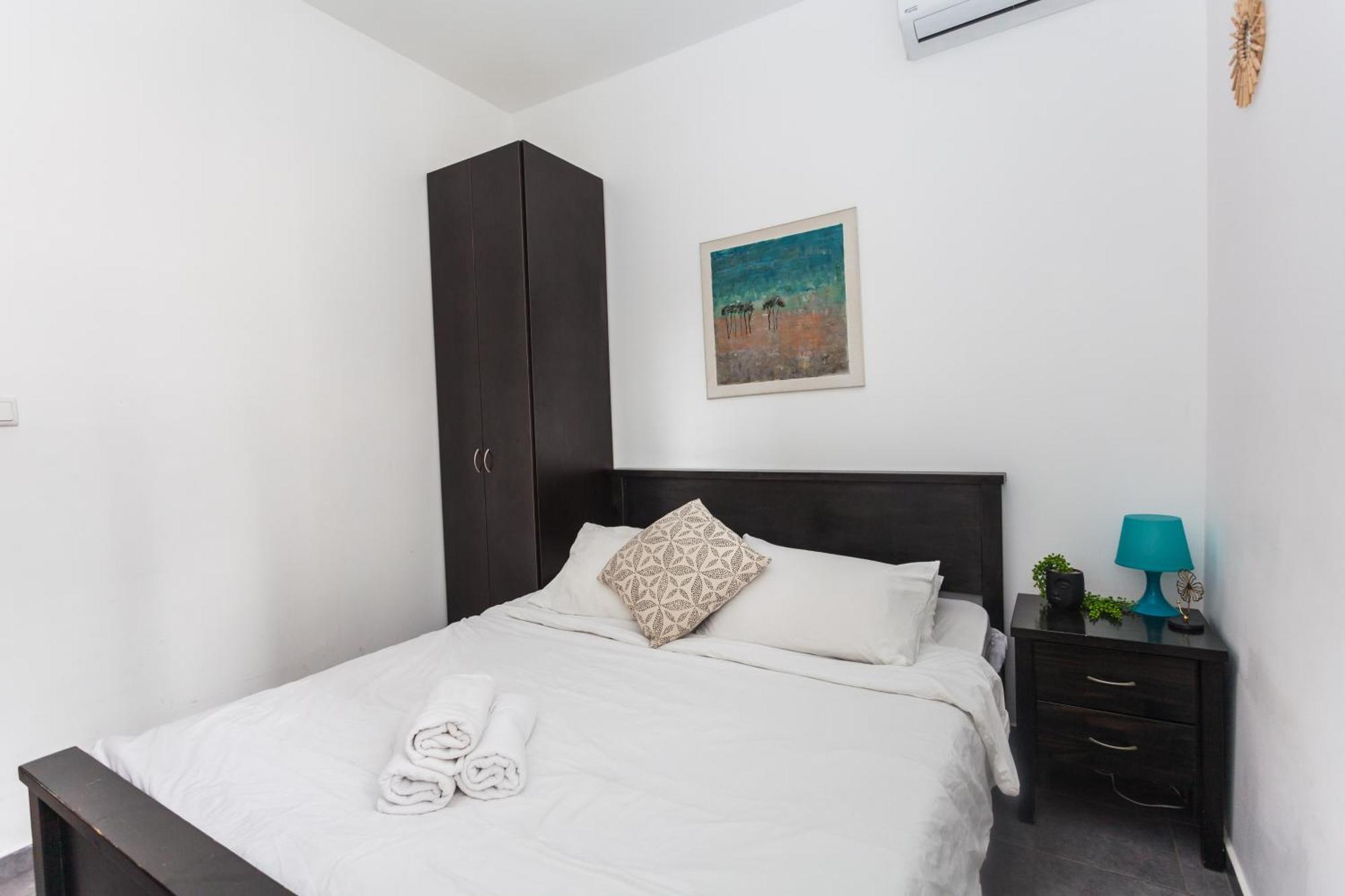 Miraks Harav Kuk Apartman Tel-Aviv Kültér fotó