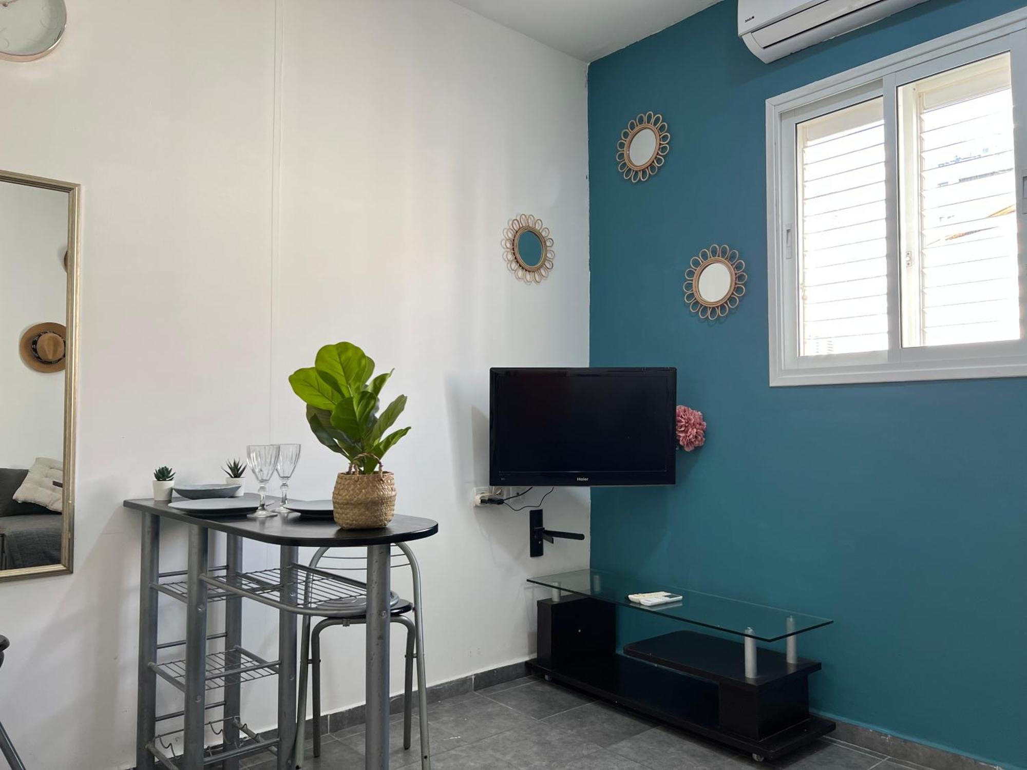 Miraks Harav Kuk Apartman Tel-Aviv Kültér fotó