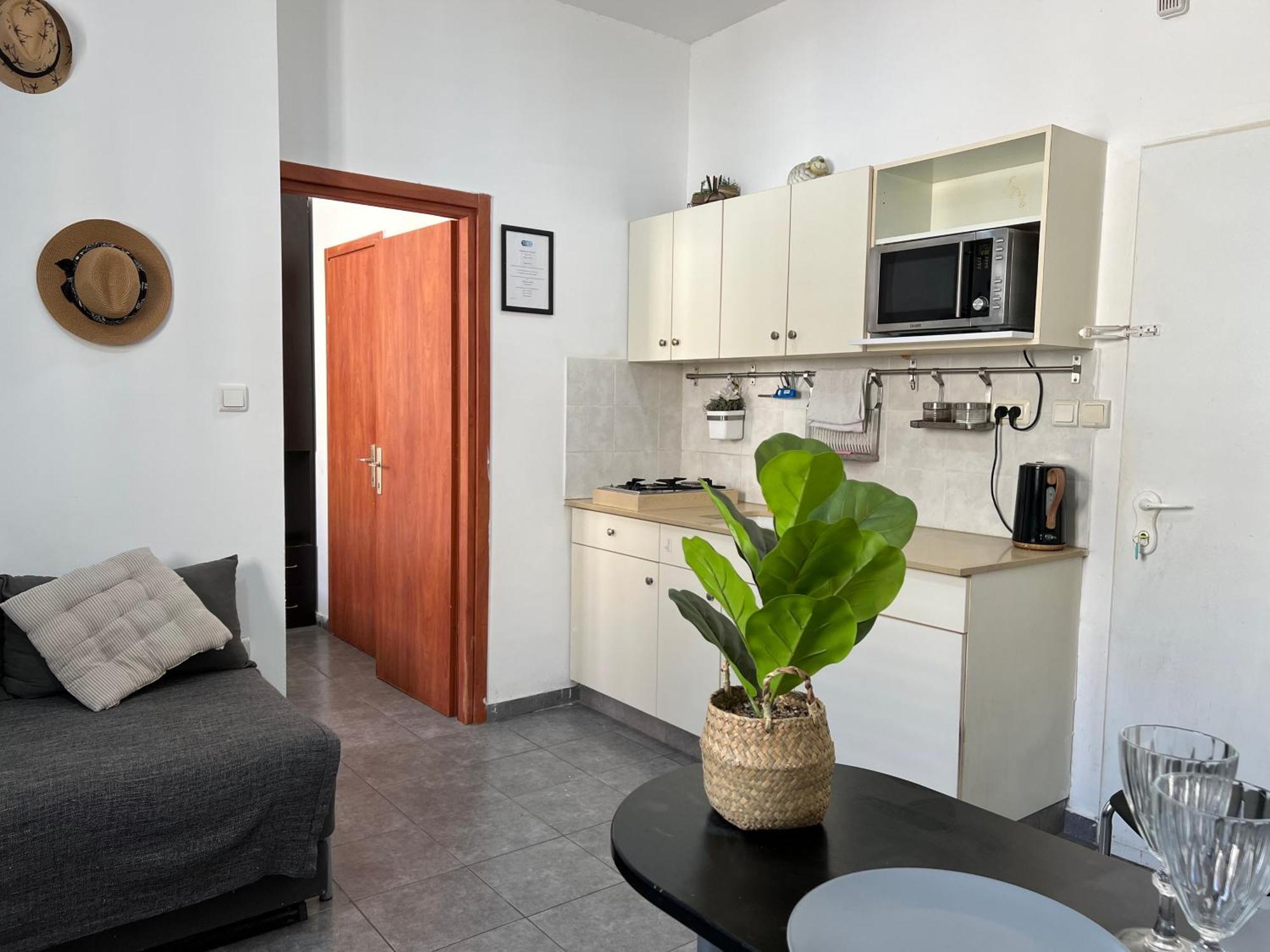 Miraks Harav Kuk Apartman Tel-Aviv Kültér fotó