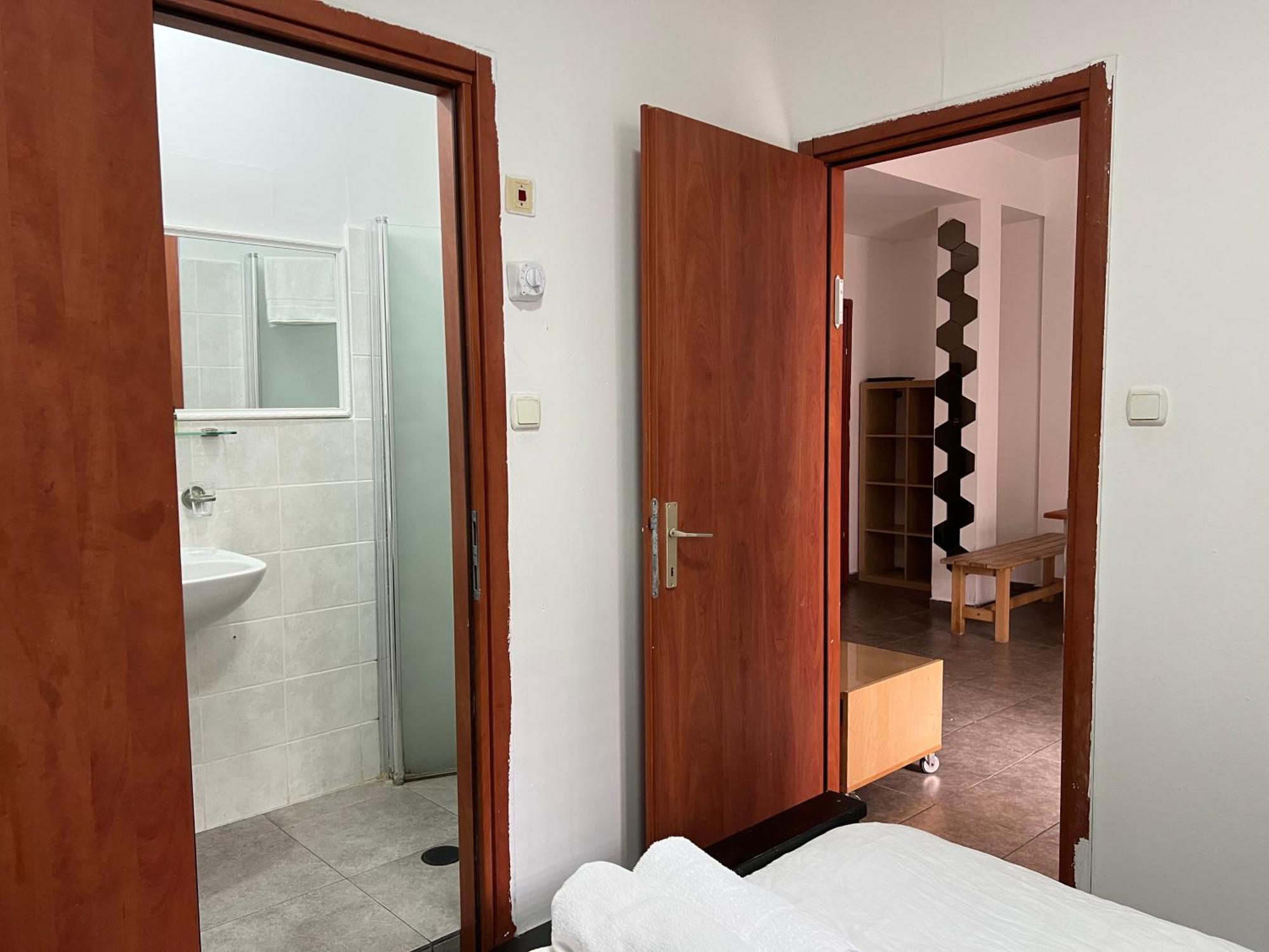 Miraks Harav Kuk Apartman Tel-Aviv Kültér fotó